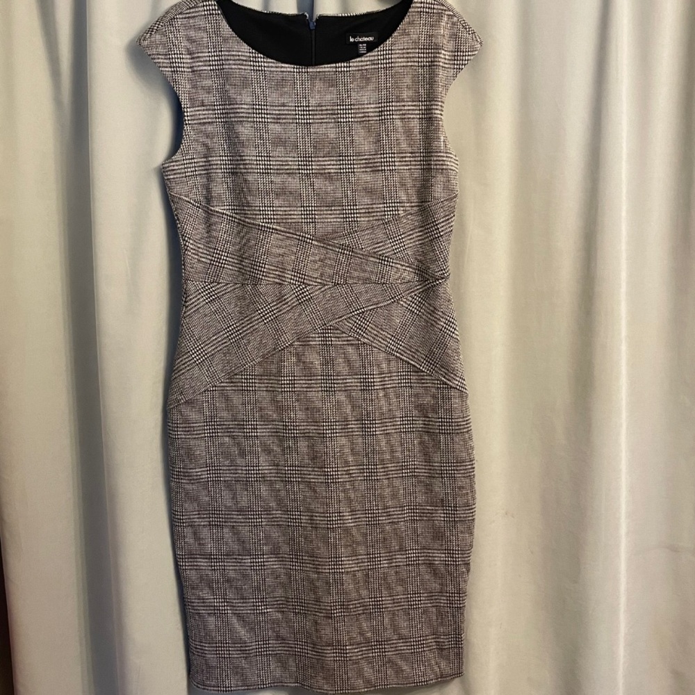 Le Chateau sheath dress XL
